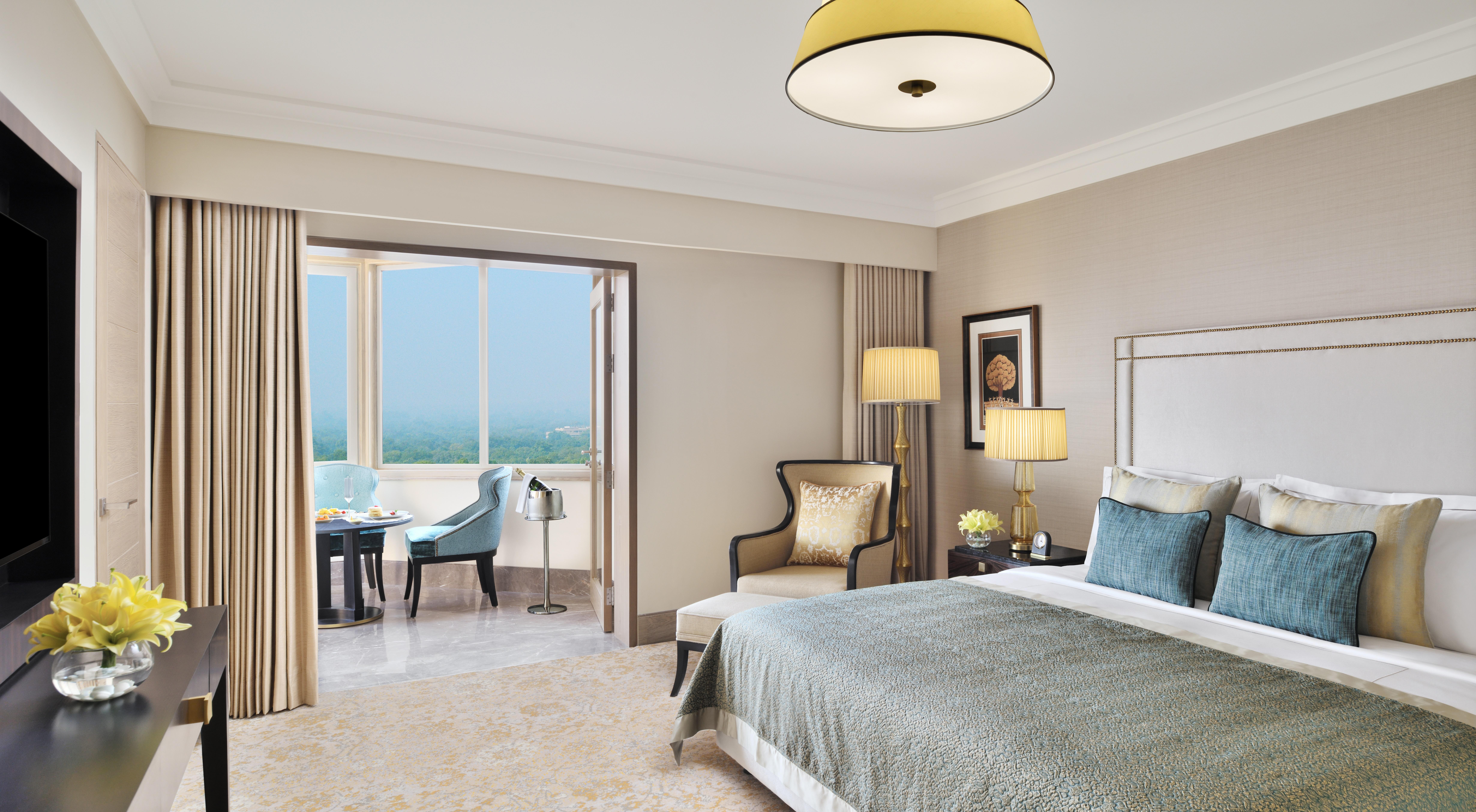 Taj Mahal, New Delhi Hotel Exterior photo A bedroom at the hotel